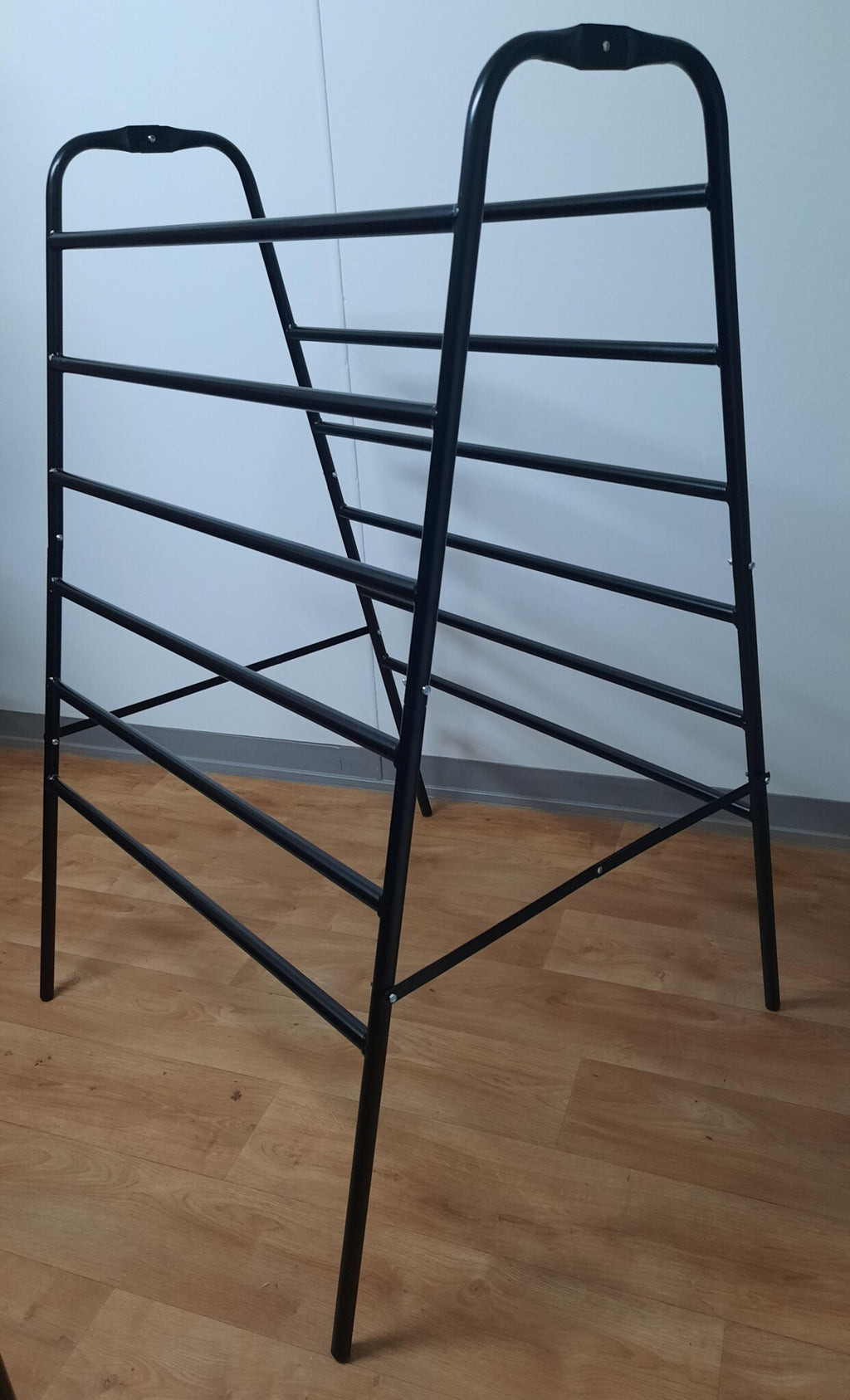FOLDABLE PAD RACK