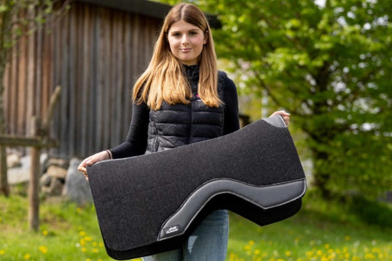 AlpenPad Pro Line – Performance Western Pad Black – zwart leder