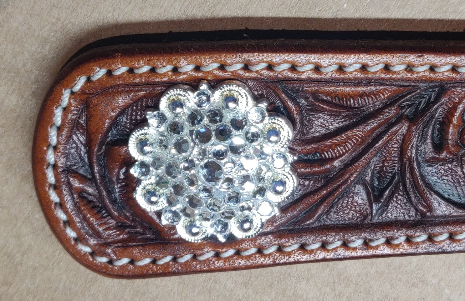 RHINESTONE concho