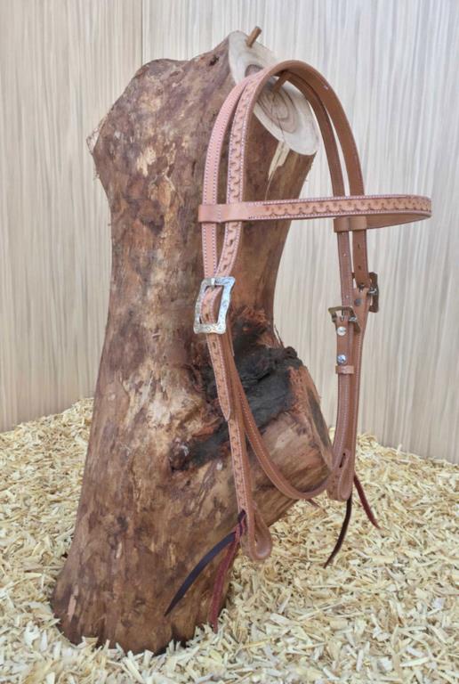 Hoofdstel met straight browband, met zilver buckles