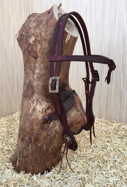 Hoofdstel met futurity browband, met zilver buckles and conchos