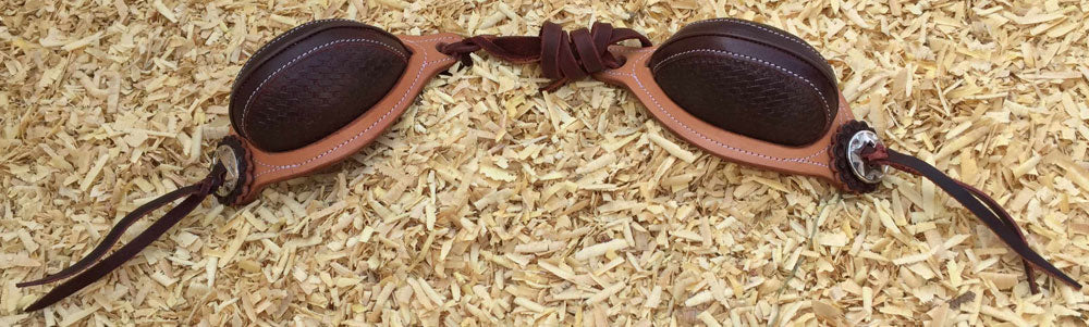 Leder bucking rolls