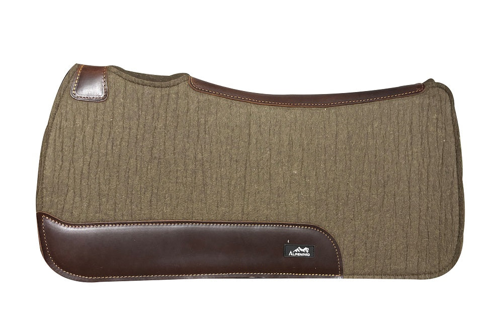 AlpenPad 2.0 – High Quality vilten Western Pad Mosgroen – korte maat 75 cm