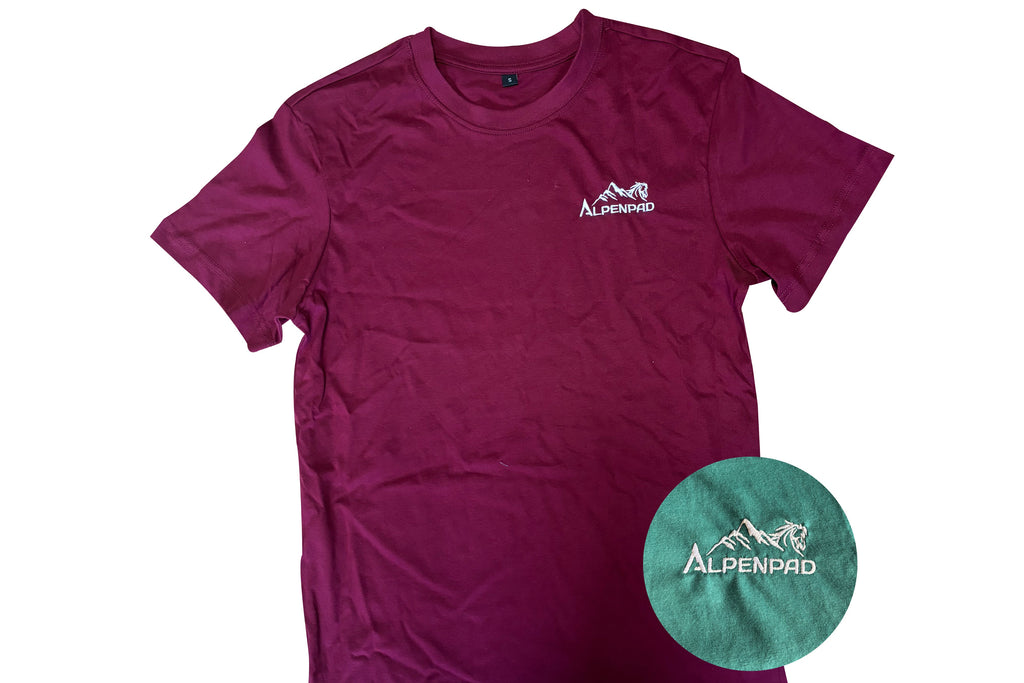 AlpenPad – Geborduurd heren katoenen shirt – zwart, donkergroen of burgundy