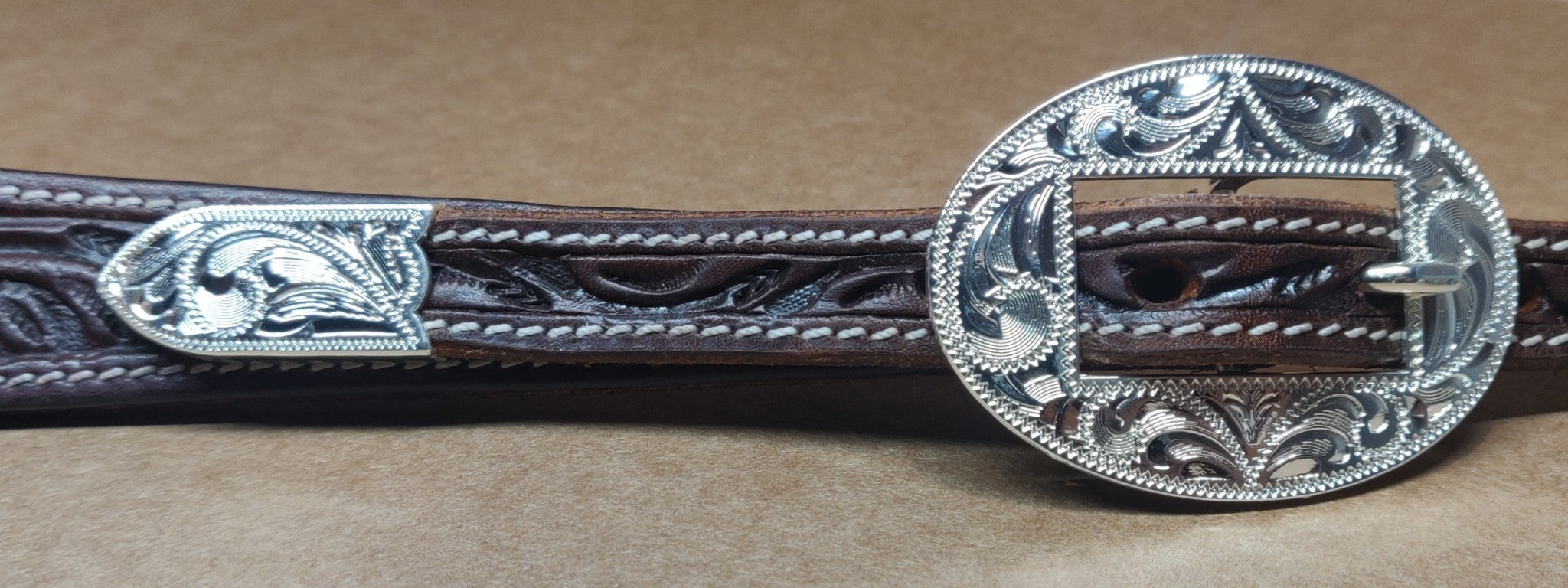 Buckle set oval