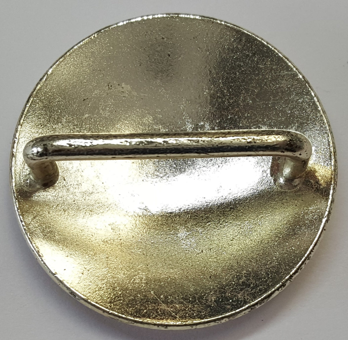 Zilver concho met loop at the back