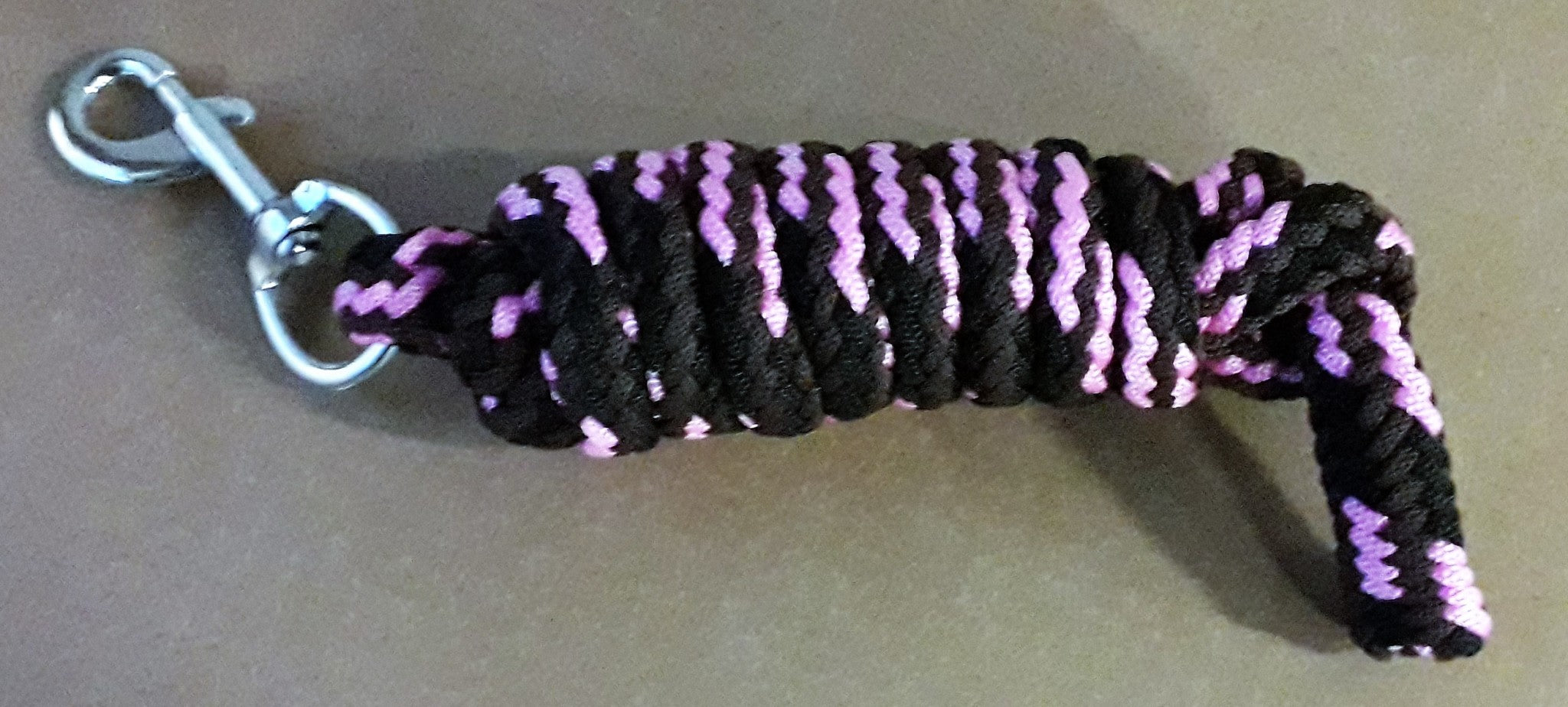 lead lasso met snap