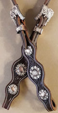CLICK HERE to see some examples of hoofdstels met zilver and “bling” !!