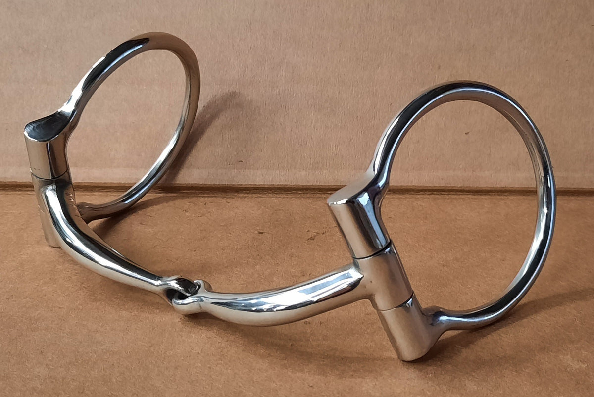 D-ring trensbit