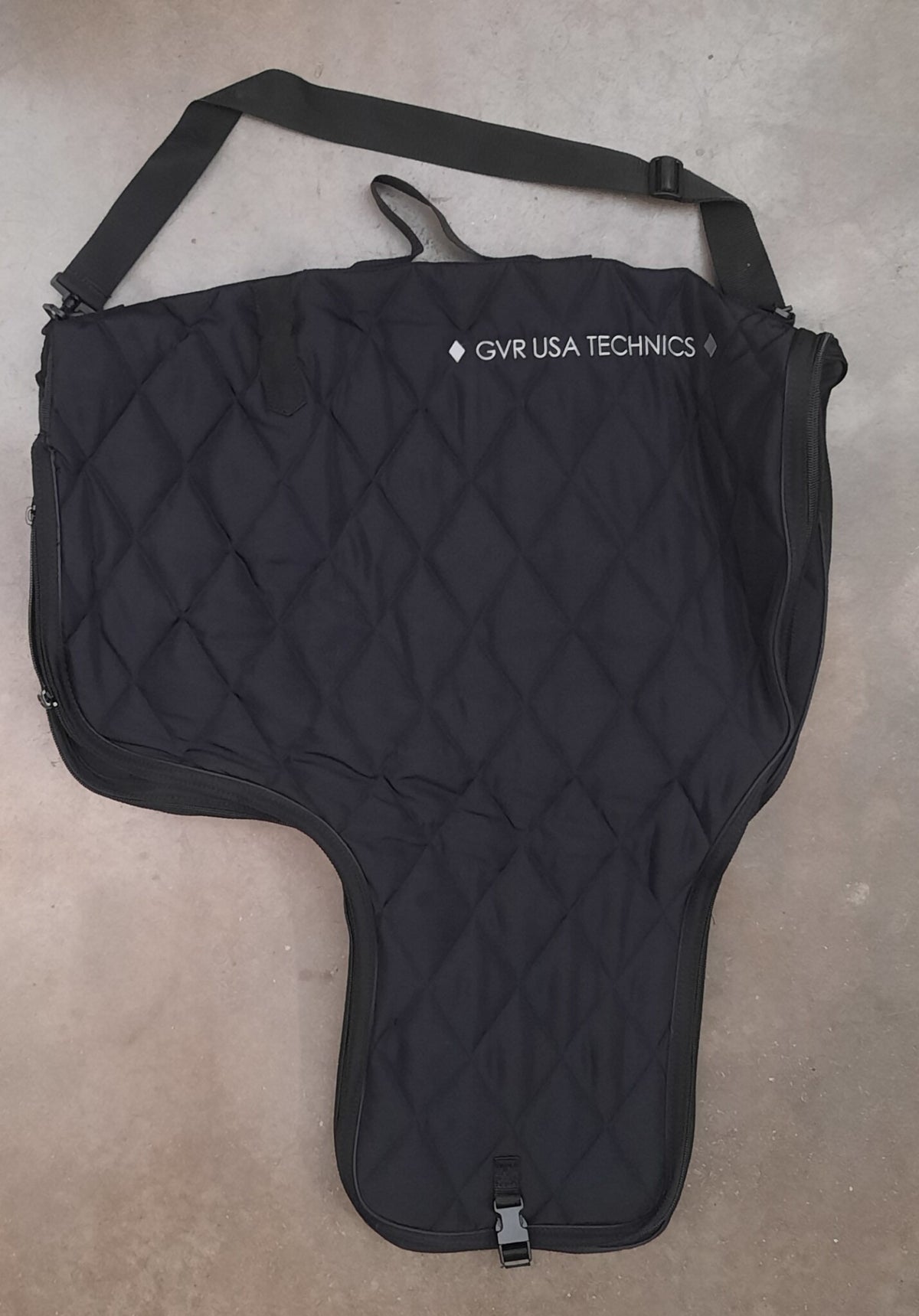 saddle carrying bag
