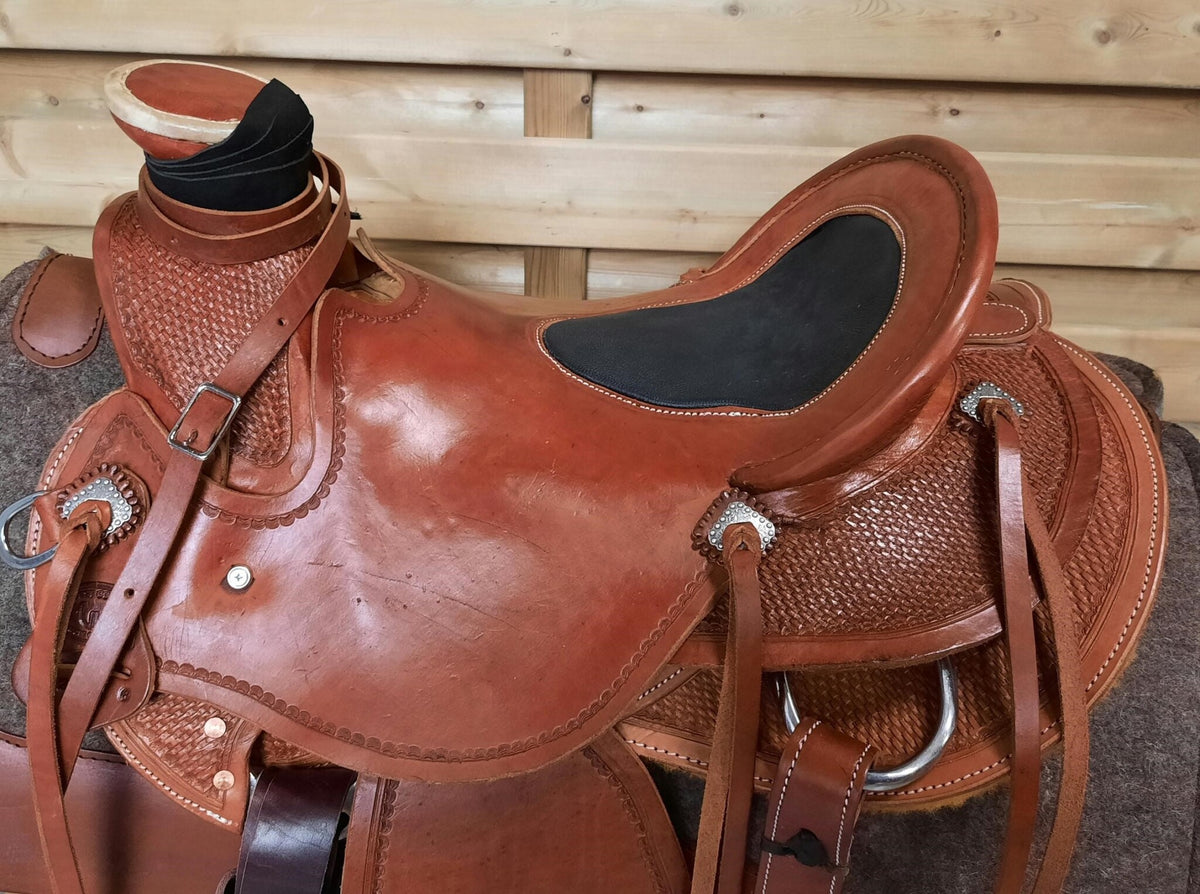 Wade saddle
