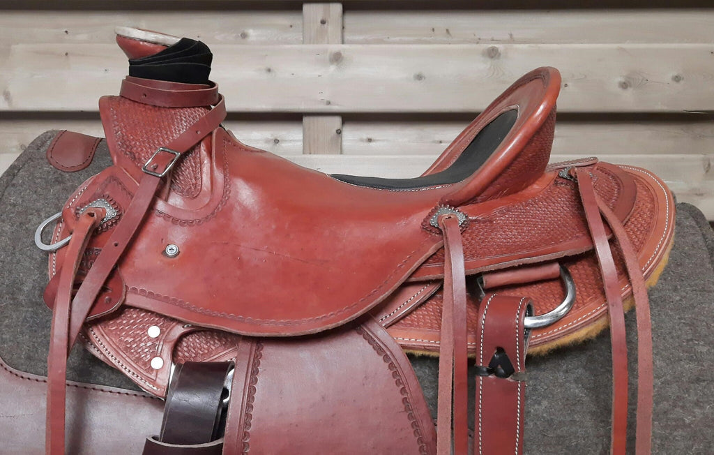 Wade saddle