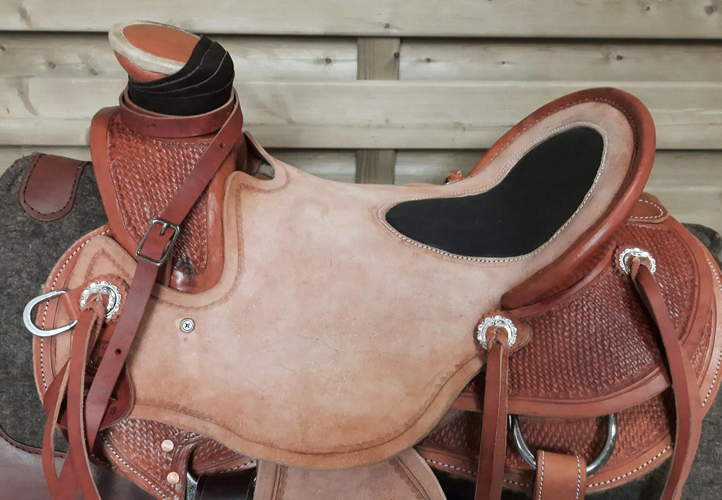 Wade saddle