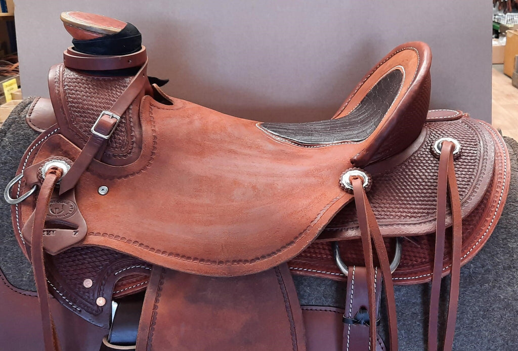 Wade saddle